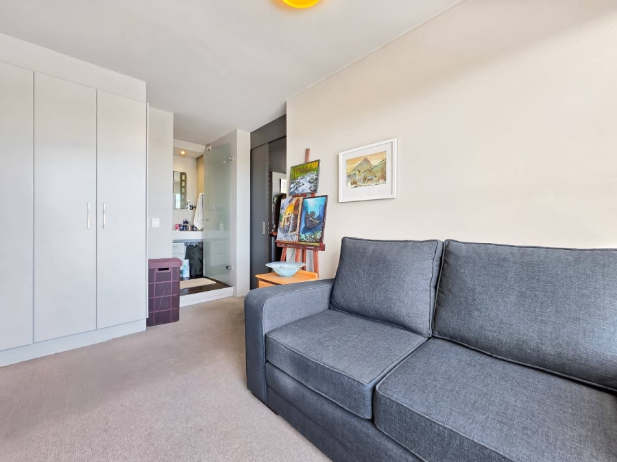 2 Bedroom Property for Sale in Green Point Western Cape